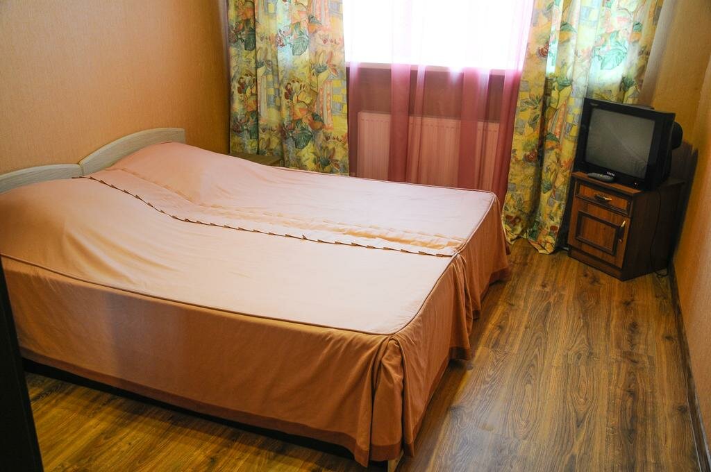 Гостевой дом Три сосны Феодосия