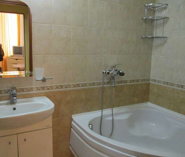 Гостевой дом Три сосны Феодосия-52