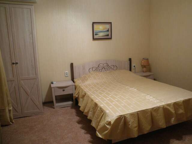 Гостевой дом Три сосны Феодосия-51