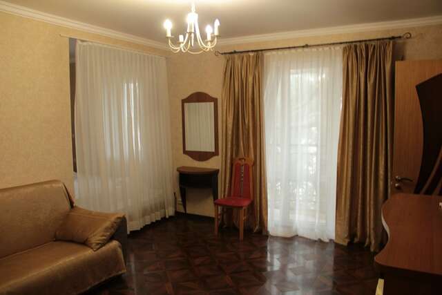 Гостевой дом Три сосны Феодосия-68