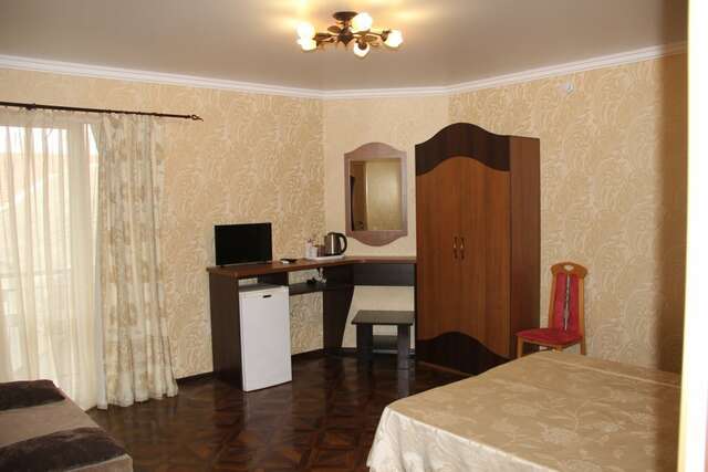 Гостевой дом Три сосны Феодосия-65