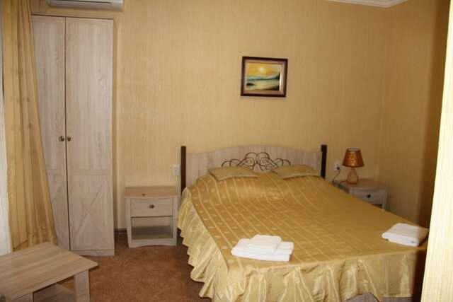 Гостевой дом Три сосны Феодосия-44